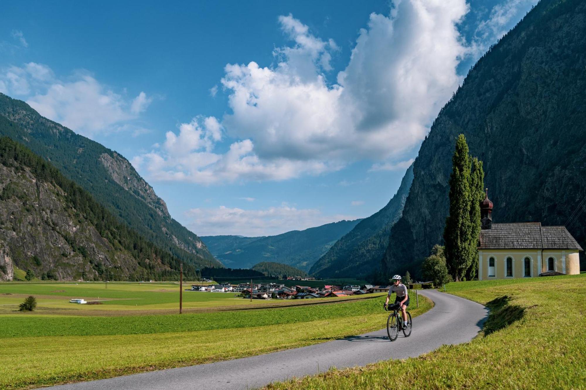 Apartament Myalps Tirol Inklusive Sky- Wellness Oetz Zewnętrze zdjęcie